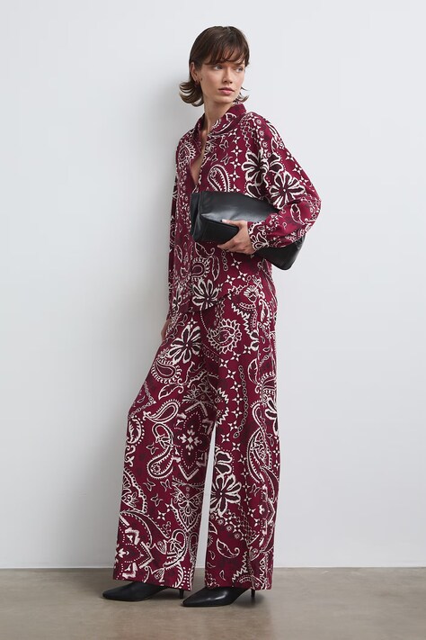 Spodnie wide leg damskie z lyocellu paisley bordowe RW26-SPD303