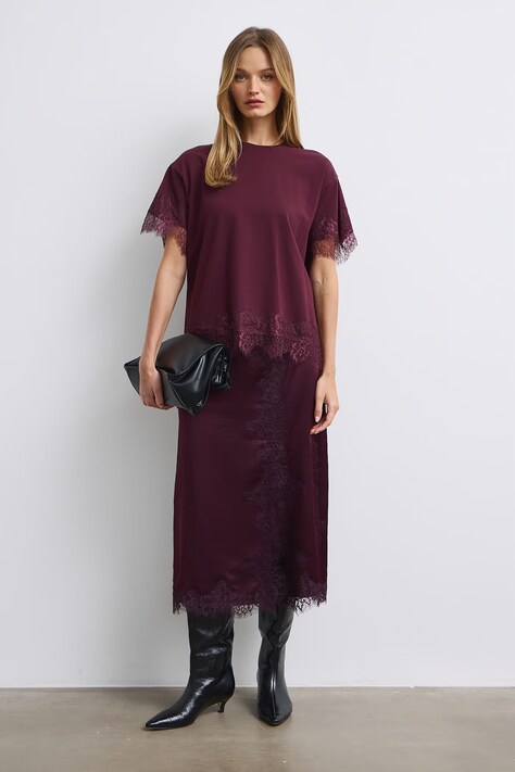 T-shirt damski bawełniany z elastanem z koronką bordowy RW26-TSD507