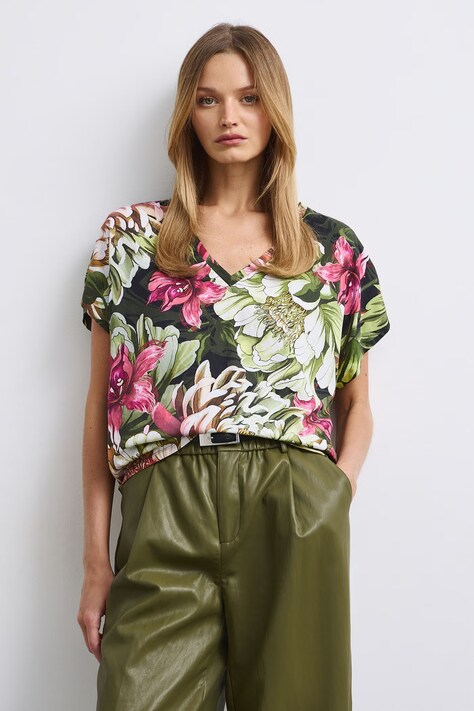 T-shirt damski bawełniany w kwiaty multicolor RW26-TSD509
