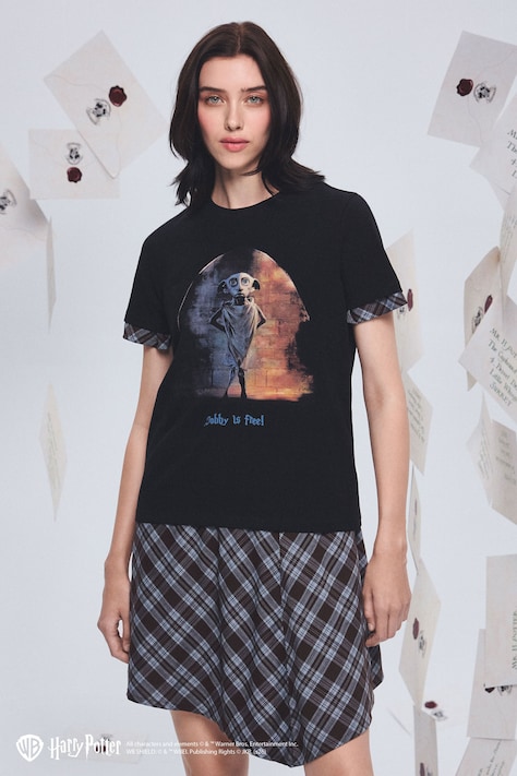 T-shirt damski bawełniany z elastanem z kolekcji Harry Potter czarny RW26-TSD676