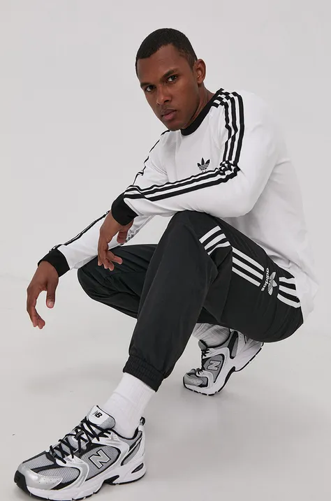 Tričko s dlhým rukávom adidas Originals GN3477-WHITE, pánske, biela farba, jednofarebné