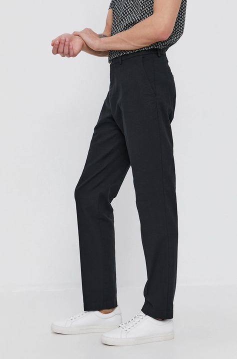 Sisley Pantaloni bărbați, culoarea negru, mulat