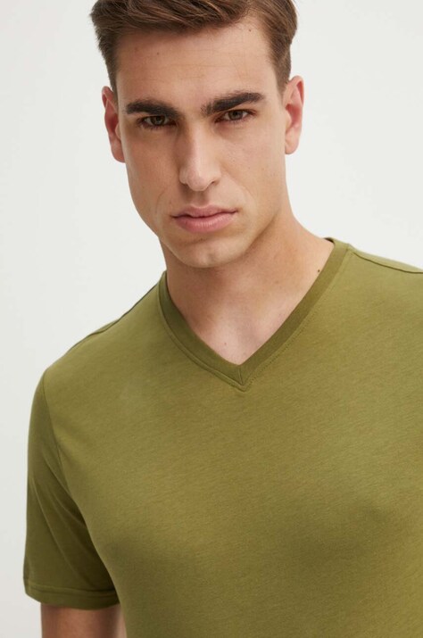 United Colors of Benetton tricou din bumbac culoarea verde, neted