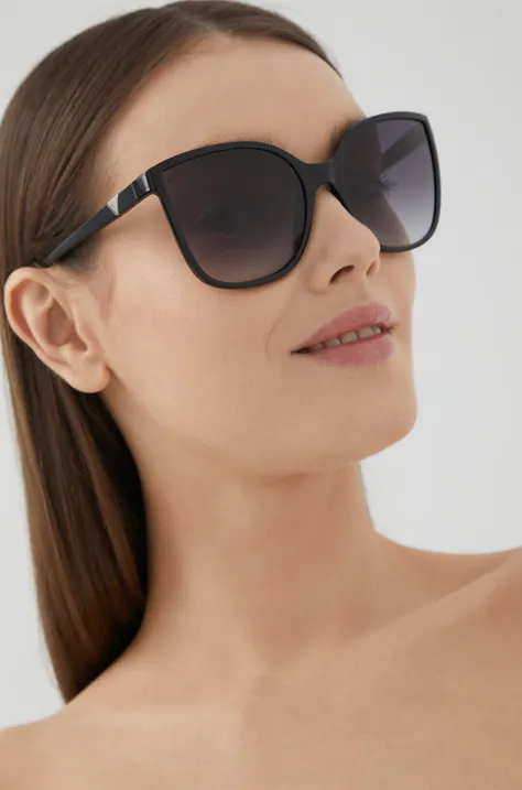 Sunčane naočale Guess za žene, boja: crna