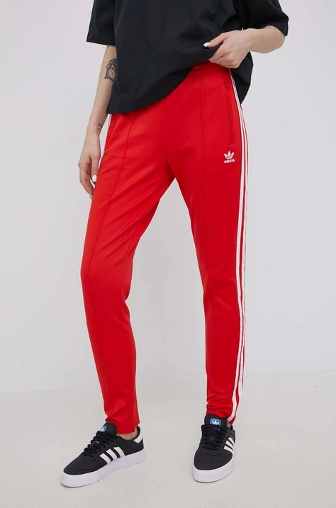 Брюки adidas Originals HF1992 женские цвет красный с аппликацией HF1992-VIVRED