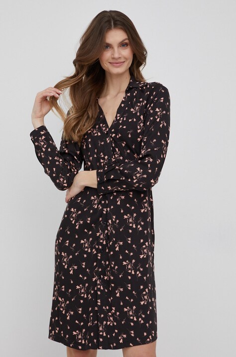 Sisley rochie culoarea negru, mini, evazată