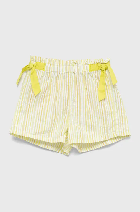 Otroške bombažne kratke hlače United Colors of Benetton rumena barva,