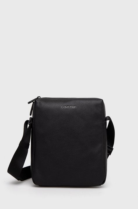 Чанта през рамо Calvin Klein