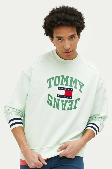 Памучен суичър Tommy Jeans в зелено с апликация