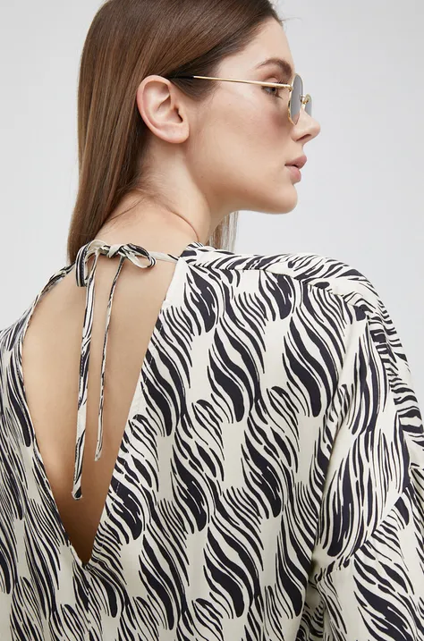 Блузка Sisley жіноча колір бежевий візерунок