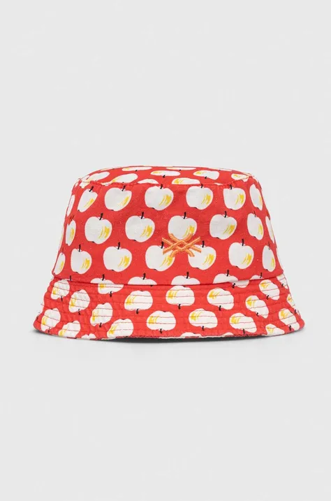 Παιδικό βαμβακερό καπέλο United Colors of Benetton χρώμα: κόκκινο