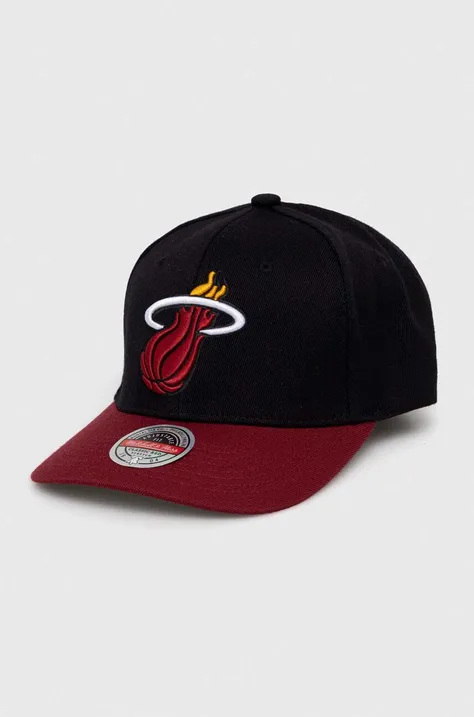 Šiltovka s prímesou vlny Mitchell&Ness Miami Heat čierna farba, s nášivkou