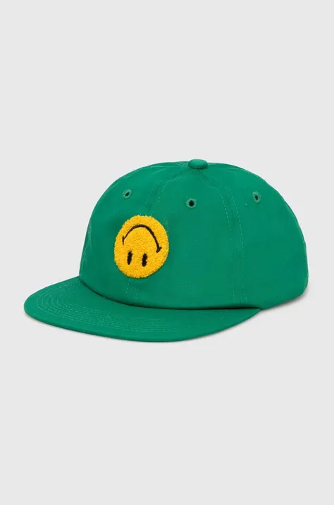 Памучна шапка с козирка Market x Smiley в зелено с апликация