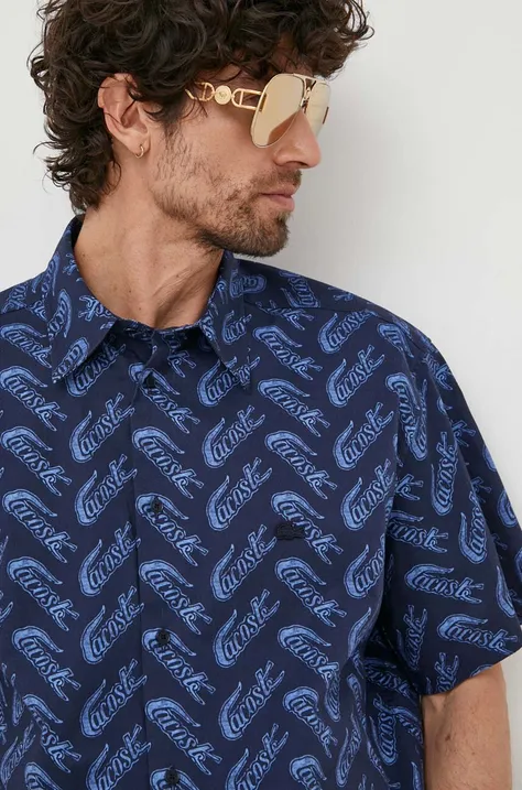 Памучна риза Lacoste мъжка в тъмносиньо със свободна кройка с класическа яка