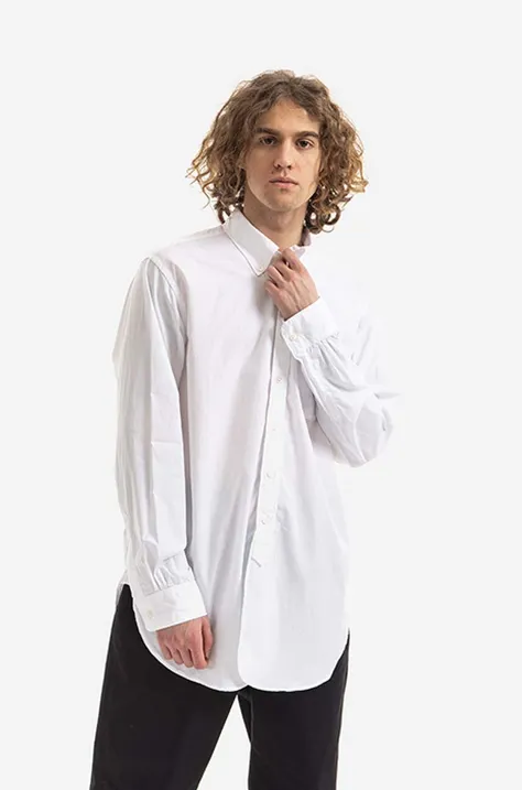 Памучна риза Engineered Garments мъжка в бяло със стандартна кройка с яка с копче