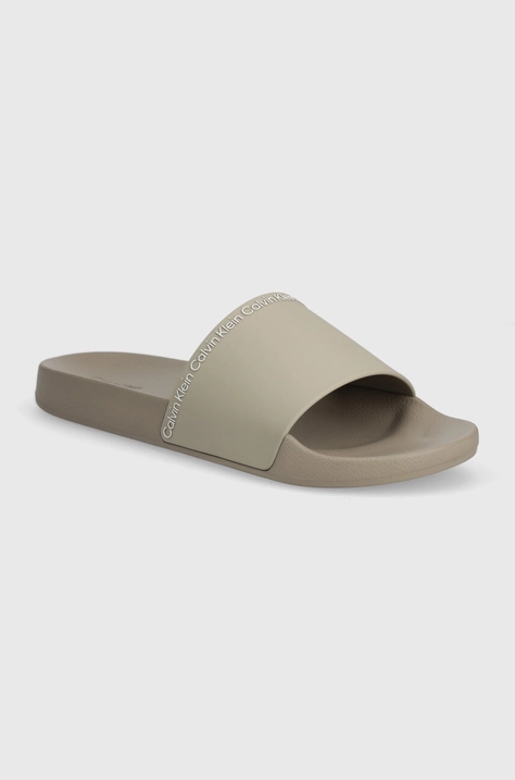 Šľapky Calvin Klein POOL SLIDE RUBBER pánske, béžová farba, HM0HM00981