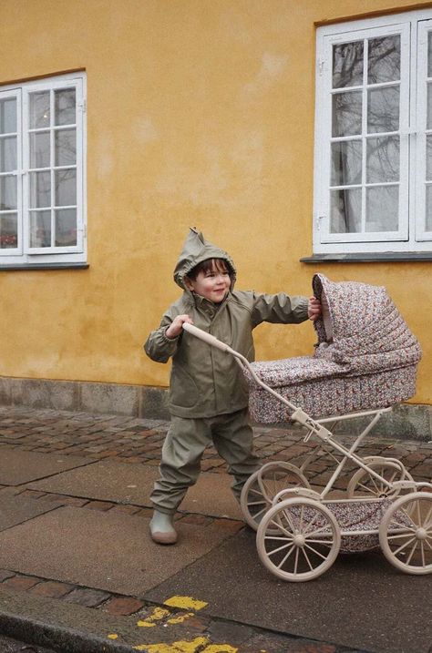 Konges Sløjd set rezistent la ploaie pentru copii