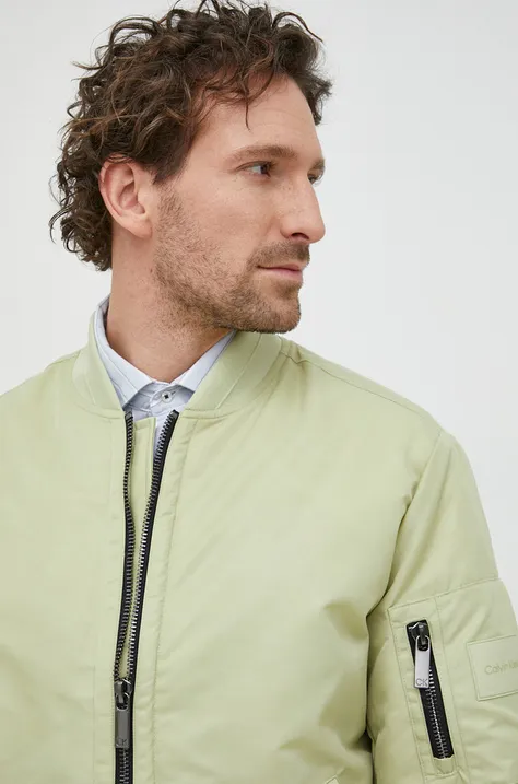 Куртка-бомбер Calvin Klein чоловічий колір зелений перехідна