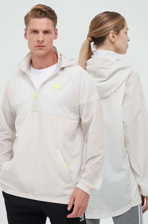 Яке adidas в бежово преходен модел