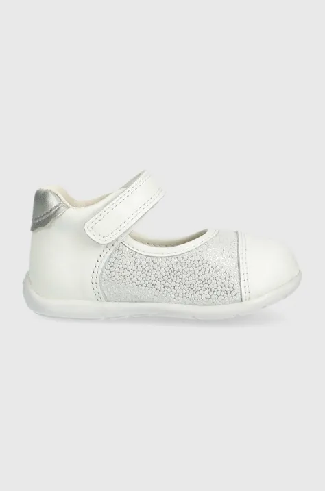 Детски половинки обувки Geox в бяло