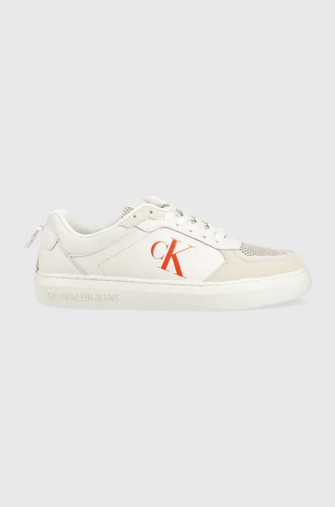 Αθλητικά Calvin Klein Jeans CASUAL CUPSOLE XRAY χρώμα: άσπρο, YM0YM00607