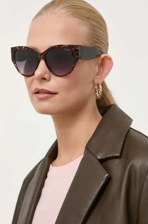 Sončna očala Guess ženski, rjava barva