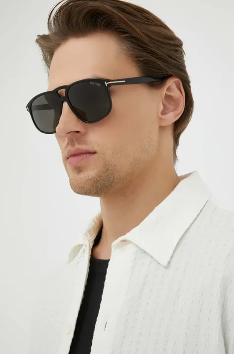 Солнцезащитные очки Tom Ford