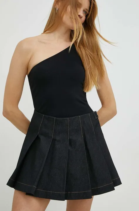 Джинсовая юбка Remain цвет чёрный mini расклешённая