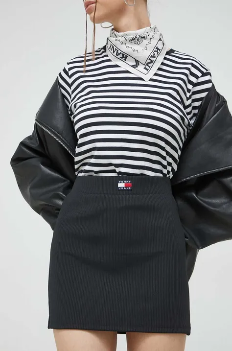 Sukňa Tommy Jeans čierna farba, mini, rovný strih
