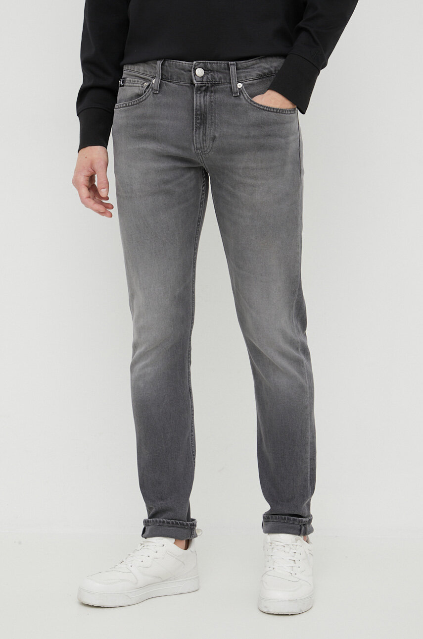 Kavbojke Calvin Klein Jeans moški, siva barva