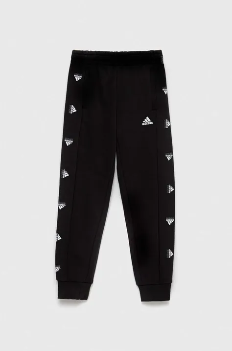 Дитячі спортивні штани adidas U BLUV PNT колір чорний з принтом
