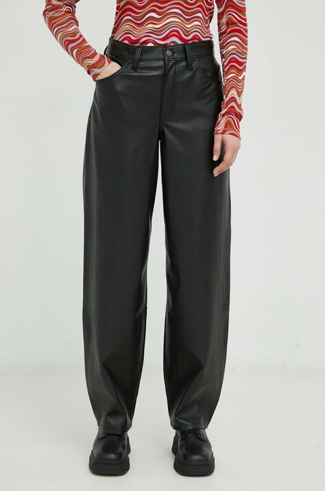Levi's pantaloni femei, culoarea negru, drept, medium waist