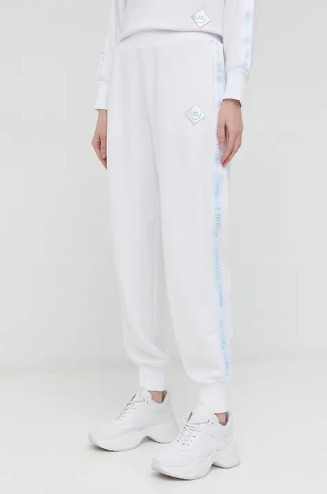 Armani Exchange spodnie dresowe damskie kolor biały z aplikacją