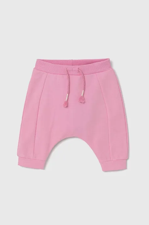 United Colors of Benetton spodnie dresowe niemowlęce kolor różowy gładkie