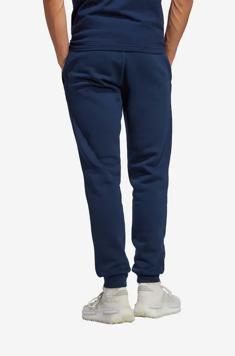 Spodnji del trenirke adidas Originals Trefoil Essentials Pants mornarsko modra barva