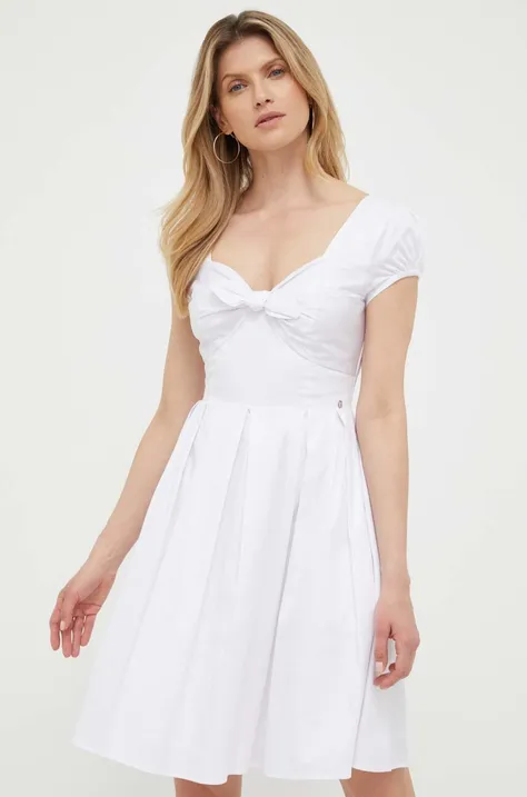 Guess sukienka kolor biały mini rozkloszowana