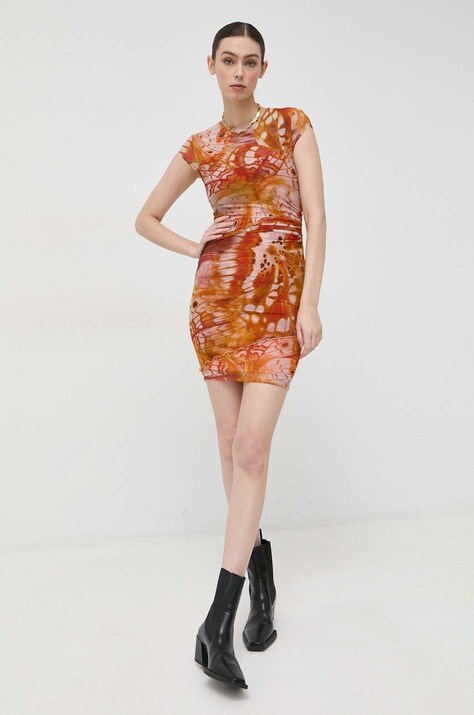 Guess rochie culoarea portocaliu, mini, mulată