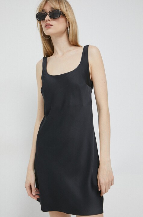 Abercrombie & Fitch rochie culoarea negru, mini, dreaptă