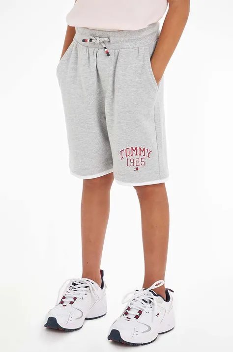 Detské krátke nohavice Tommy Hilfiger šedá farba, melanžové, nastaviteľný pás