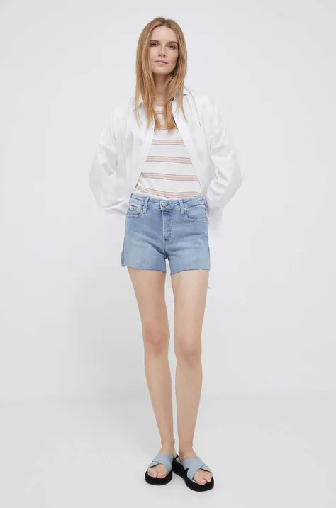 Traper kratke hlače Calvin Klein Jeans za žene, glatki materijal, srednje visoki struk