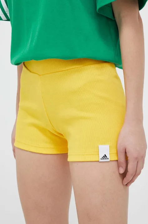 Шорти adidas жіночі колір жовтий однотонні середня посадка