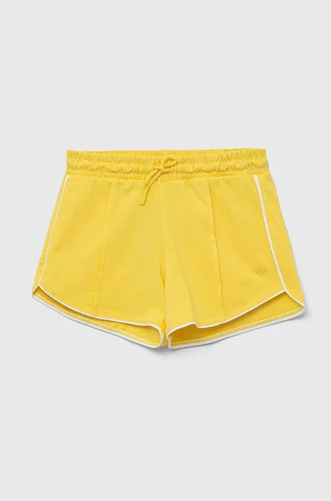 Dječje pamučne kratke hlače United Colors of Benetton boja: žuta, glatki materijal