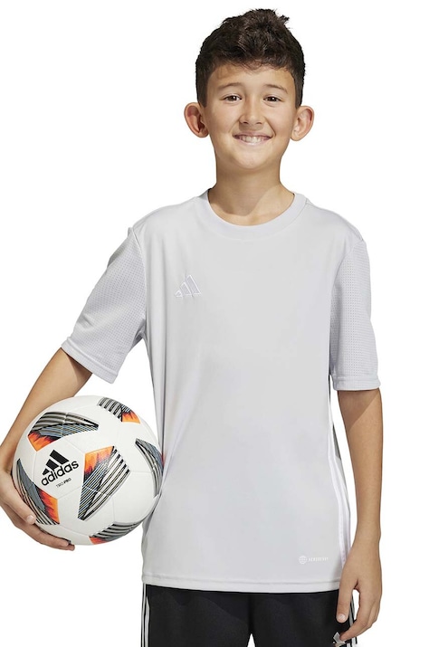 Dječja majica kratkih rukava adidas Performance TABELA 23 JSY boja: siva, s aplikacijom