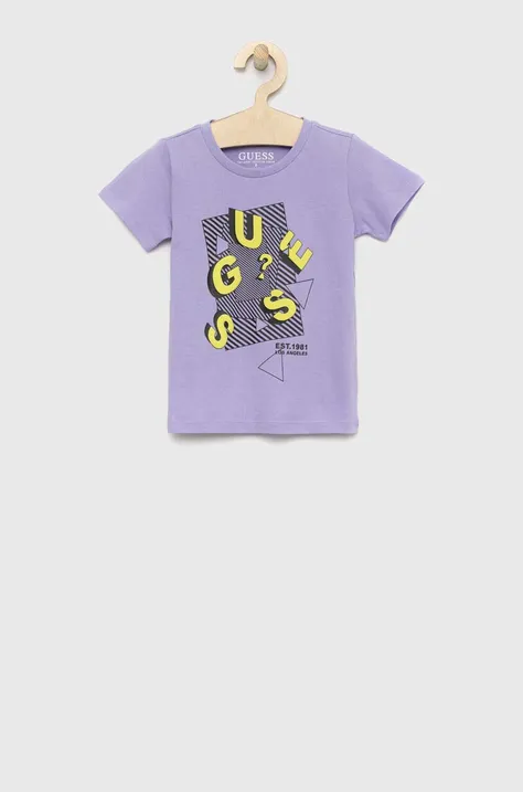 Дитяча бавовняна футболка Guess колір фіолетовий візерунок