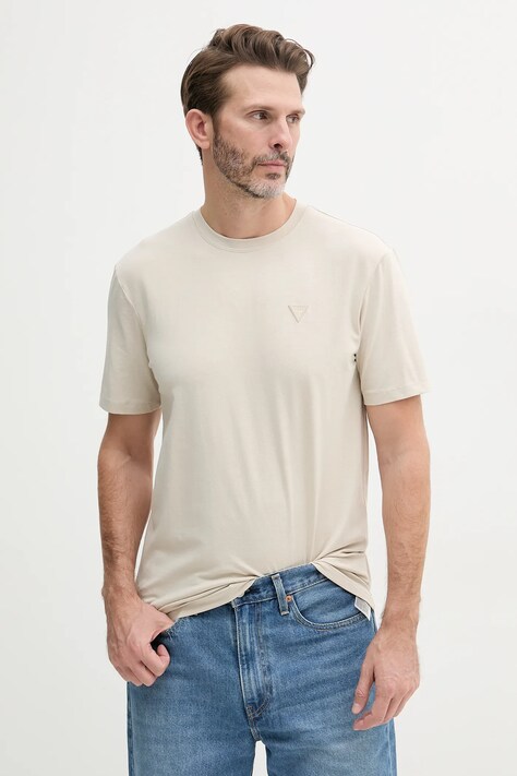 Guess tricou barbati, culoarea bej, neted