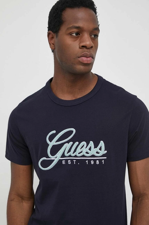 Хлопковая футболка Guess цвет синий с аппликацией