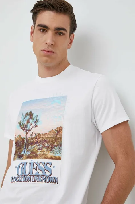 Памучна тениска Guess В бяло с принт