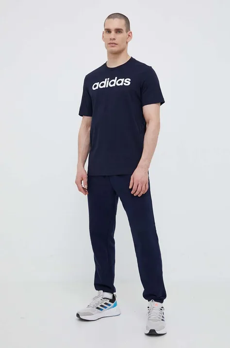 Bavlněné tričko adidas tmavomodrá barva, s potiskem, IC9275