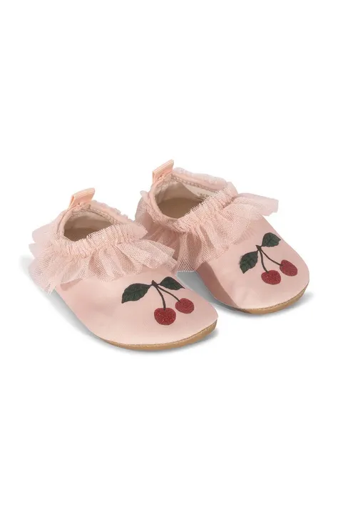 Otroški čevlji za vodo Konges Sløjd roza barva