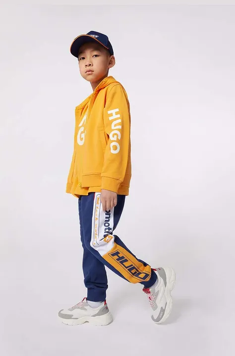 Παιδική μπλούζα HUGO χρώμα: πορτοκαλί, με κουκούλα